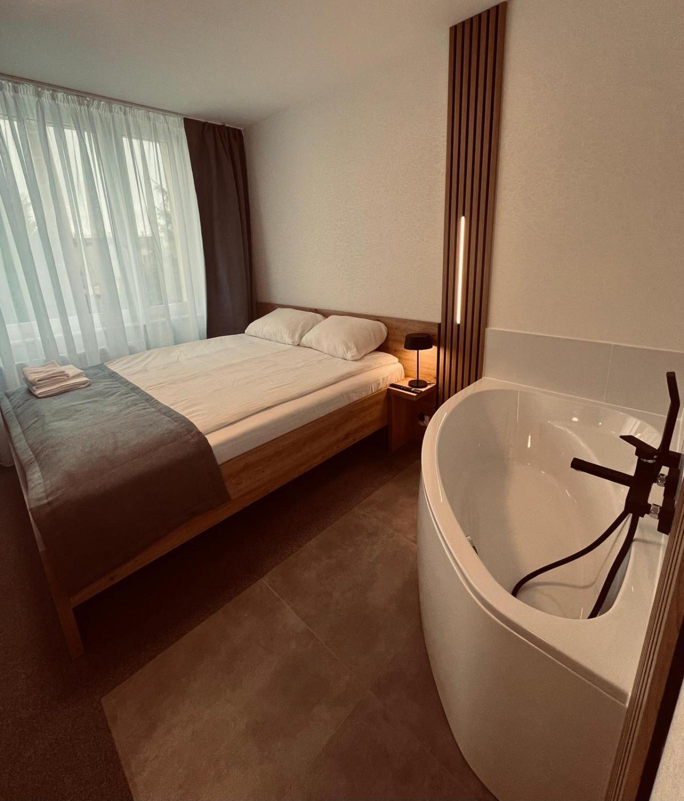 Plonia Resort Dış mekan fotoğraf